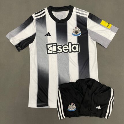 کیت نیوکاسل اول 2025-26 (پیرهن شورت)